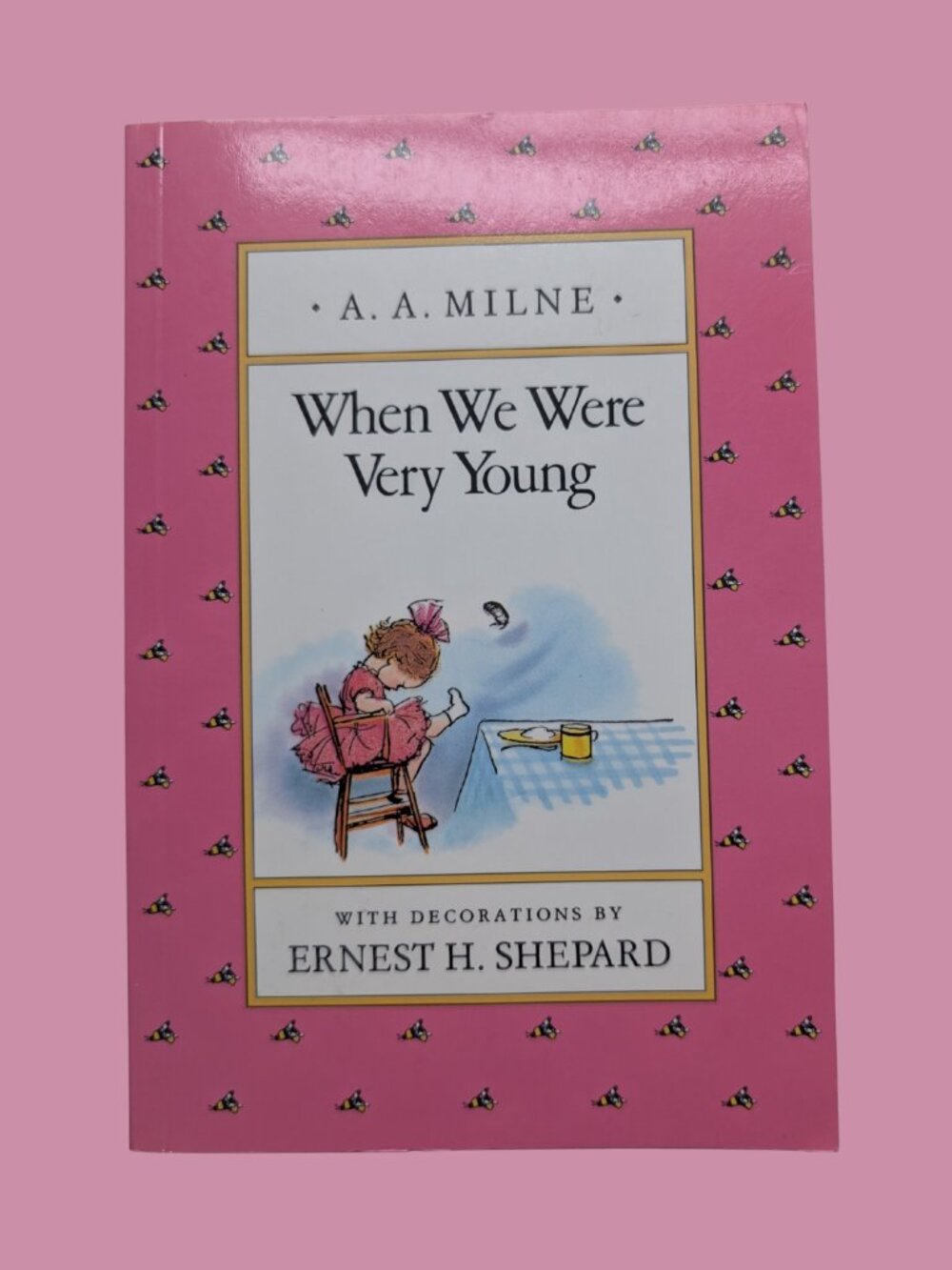 10/$25 Classic Winnie-the-Pooh Paperback When We Were Very Young Poems